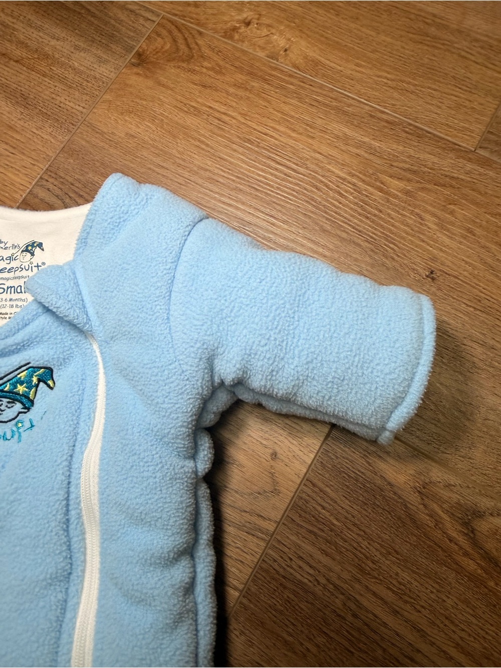 Baby Merlin’s Magic Sleepsuit Blue Small 3-6M Swaddle Transition Sleep Sack Zip - Picture 6 of 13